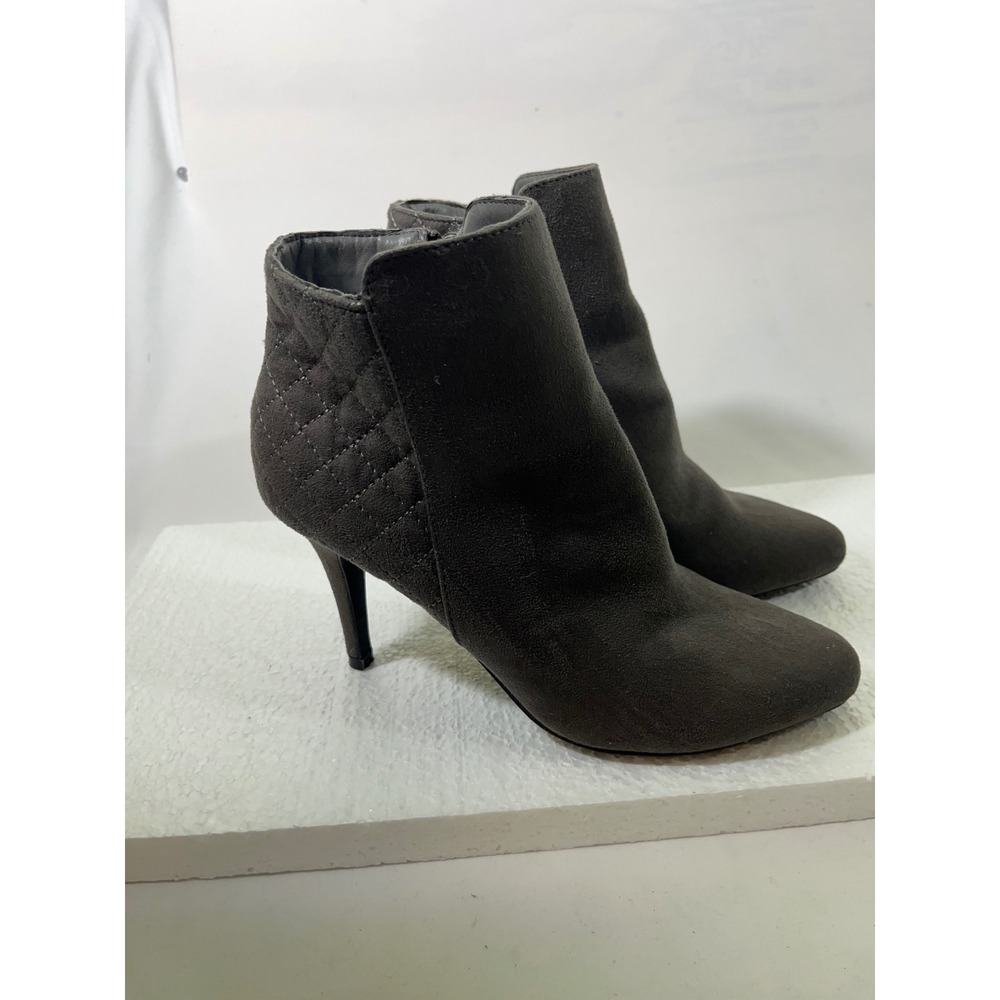 Dexflex Comfort Quilted Faux Suede Stiletto Heel Ankle Boots Women's Gray 8.5